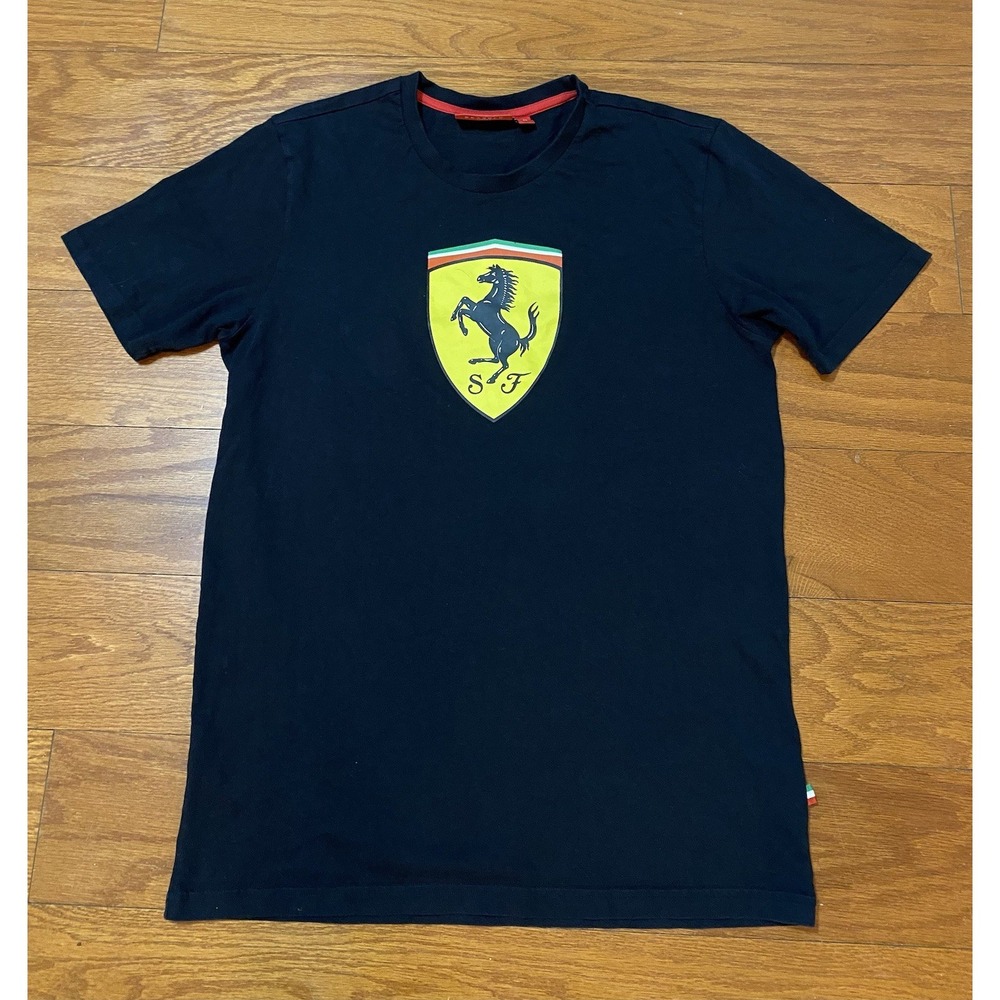 Scuderia Ferrari Cars Racing Mens‎ Medium Short Sleeve Black T Shirt